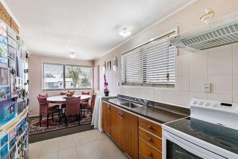 Photo of property in 123 Sykes Road, Weymouth, Auckland, 2103