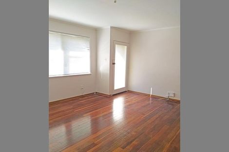 Photo of property in 2/10 Shirley Road, Grey Lynn, Auckland, 1021