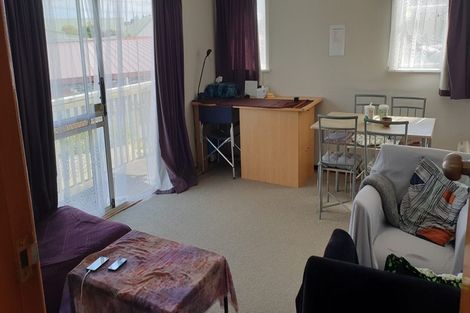 Photo of property in 193 Birkdale Road, Birkdale, Auckland, 0626