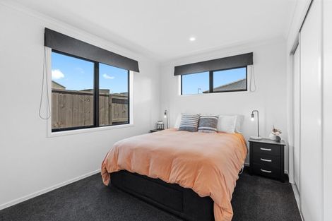 Photo of property in 51 Kotiate Street, Papamoa, 3118