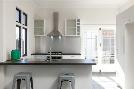 Photo of property in 4 Fulton Street, Springlands, Blenheim, 7201