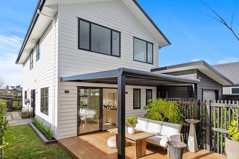 Photo of property in 14 Wyrall Way, Chartwell, Hamilton, 3210