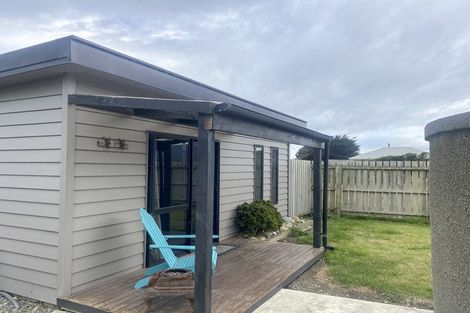 Photo of property in 71 Stafford Street, Orepuki, Riverton, 9881