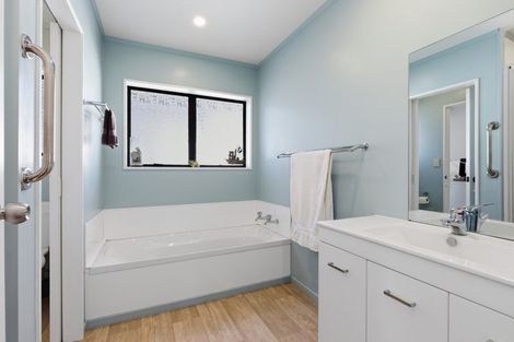 Photo of property in 36a Heron Avenue, Matua, Tauranga, 3110