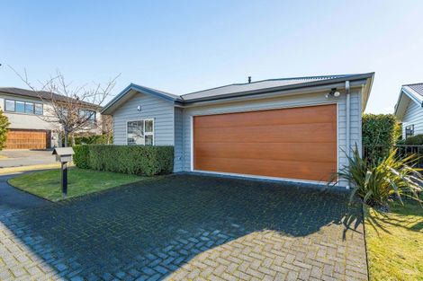Photo of property in 21 Chateau Crescent, Rangatira Park, Taupo, 3330