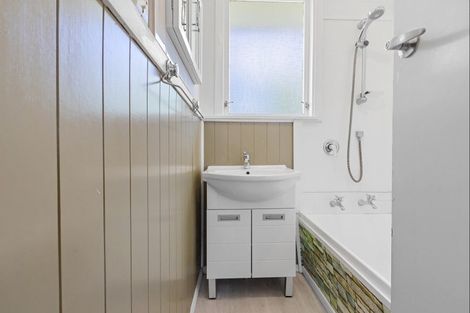 Photo of property in 7 Te Wharekaihua Grove, Turangi, 3334