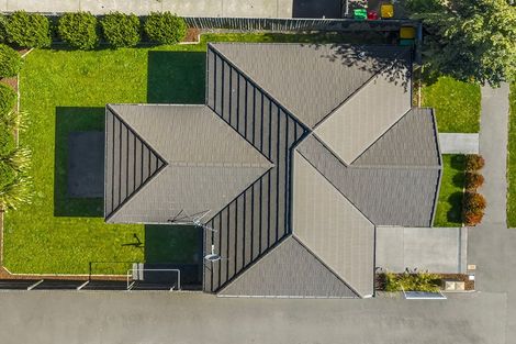 Photo of property in 32a Bradbury Avenue, Rolleston, 7614