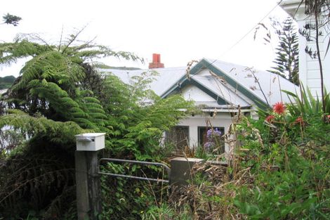 Photo of property in 69 Te Wharepouri Street, Berhampore, Wellington, 6023