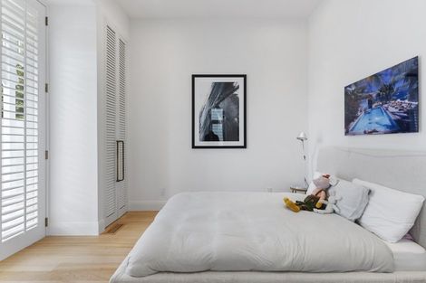 Photo of property in 28 St Marys Road, Saint Marys Bay, Auckland, 1011