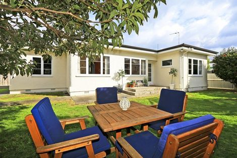 Photo of property in 33 Harpham Street, Taradale, Napier, 4112
