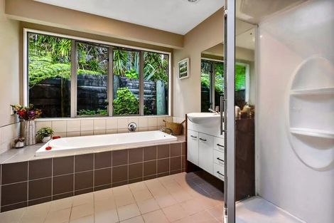 Photo of property in 184 Huia Road, Titirangi, Auckland, 0604