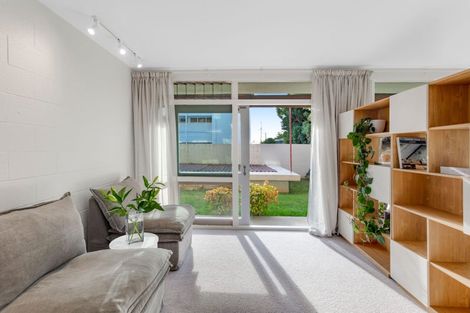 Photo of property in 5/9a Esplanade Road, Mount Eden, Auckland, 1024