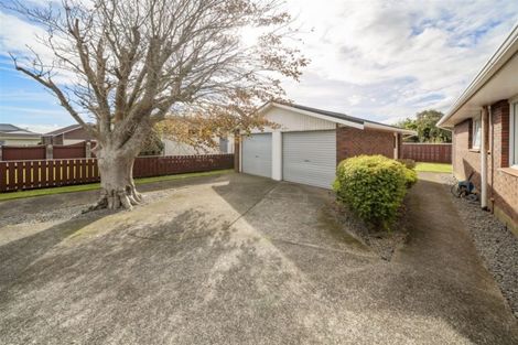Photo of property in 14 Davidson Street, Hawera, 4610