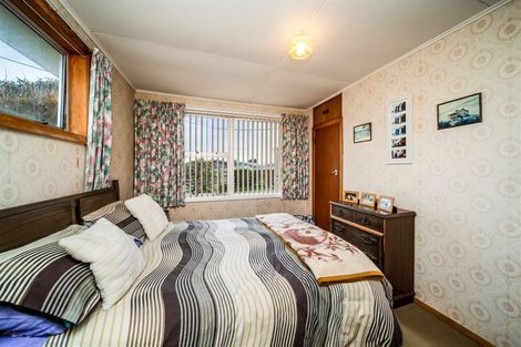 Photo of property in 14 Iredale Road, Hawera, 4610