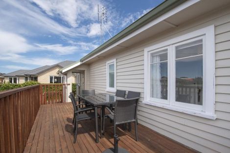 Photo of property in 11 Stewart Street, Te Puke, 3119