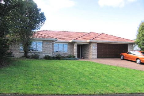 Photo of property in 8 Bluestone Rise, Rosedale, Auckland, 0632