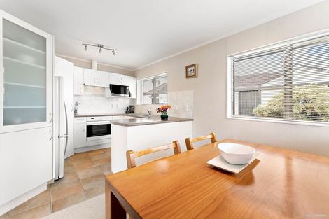 Photo of property in 7a Butley Drive, Farm Cove, Auckland, 2012