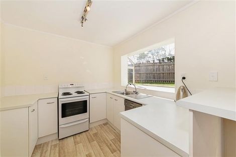 Photo of property in 1 Jacinta Grove, Swanson, Auckland, 0612