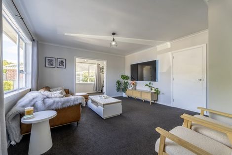 Photo of property in 10 Athol Place, Highfield, Timaru, 7910