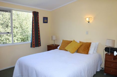 Photo of property in 20 Hardy Place, Cooks Beach, Whitianga, 3591