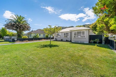 Photo of property in 28 Moohan Street, Wainuiomata, Lower Hutt, 5014
