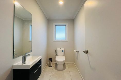 Photo of property in 3 Wairepo Street, Takanini, 2112