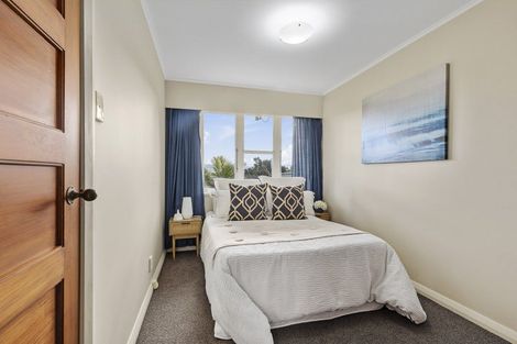 Photo of property in 57 Kinghorne Street, Strathmore Park, Wellington, 6022