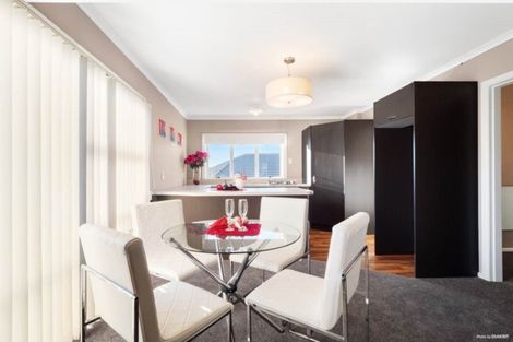 Photo of property in 74 Wellington Street, Pukekohe, 2120