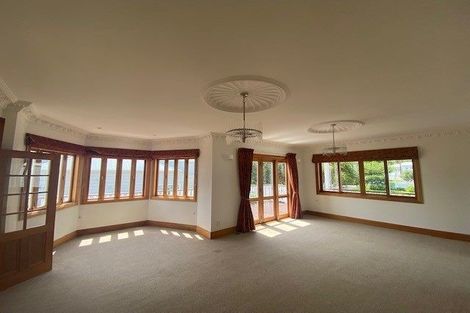 Photo of property in 5-7 Mahoe Street, Eastbourne, Lower Hutt, 5013