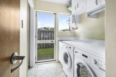 Photo of property in 7 Dale Place, St Andrews, Hamilton, 3200