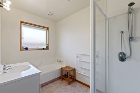 Photo of property in 38a Hillsborough Terrace, Hillsborough, Christchurch, 8022