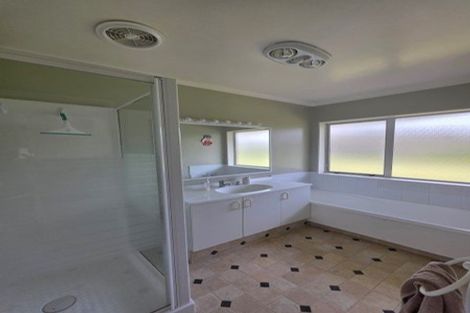 Photo of property in 10 Lynwood Place, Owhata, Rotorua, 3010