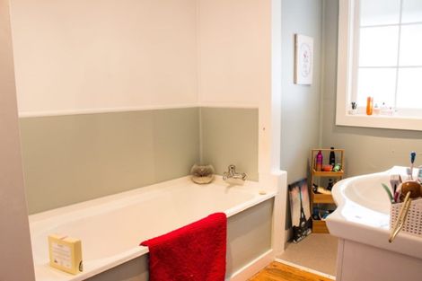 Photo of property in 2/47 Mildmay Road, Henderson, Auckland, 0610