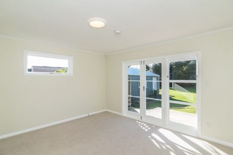 Photo of property in 3 Koromiko Road, Waikanae, 5036
