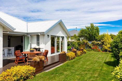 Photo of property in 16 River Terrace, Renwick, 7204