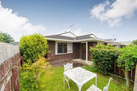 Photo of property in 11a Woodfield Avenue, Roslyn, Palmerston North, 4414