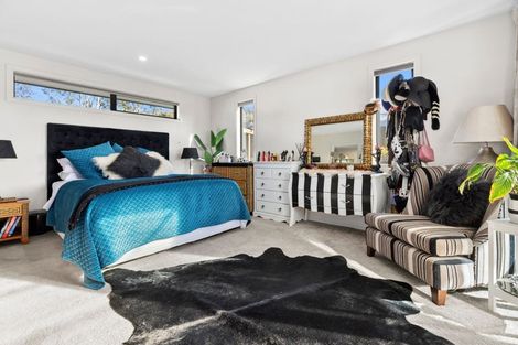 Photo of property in 2 Turnbull Crescent, Wanaka, 9305