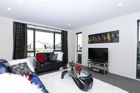 Photo of property in 12 Satchmo Place, Rototuna North, Hamilton, 3210