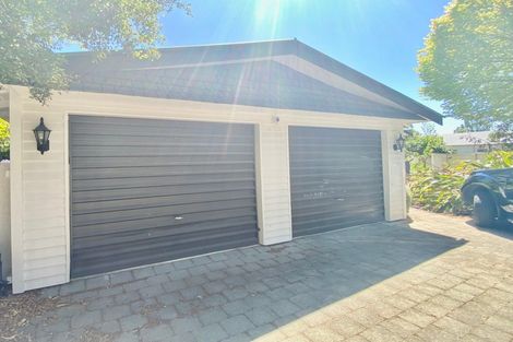 Photo of property in 32 Bowenvale Avenue, Cashmere, Christchurch, 8022