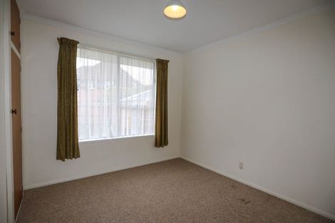 Photo of property in 6 Karnak Crescent, Russley, Christchurch, 8042