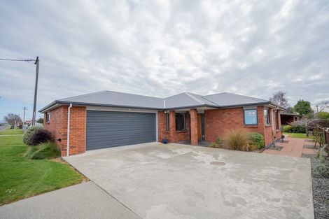Photo of property in 6 Queen Street, Winton, 9720