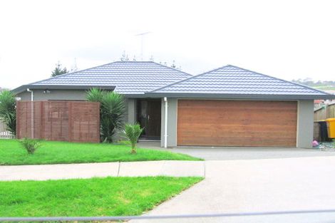 Photo of property in 124 Te Wharau Drive, Greenhithe, Auckland, 0632