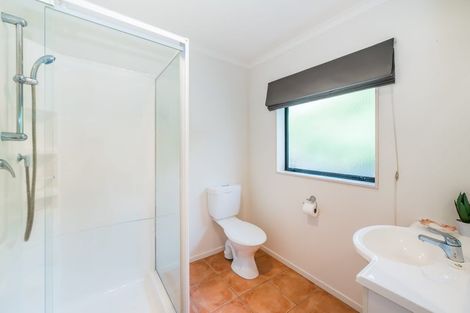 Photo of property in 18 Lorna Irene Drive, Raumati South, Paraparaumu, 5032