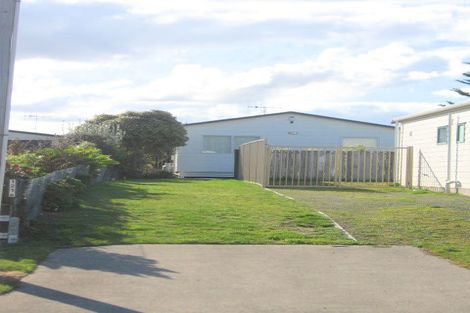 Photo of property in 121b Linton Crescent, Whangamata, 3620