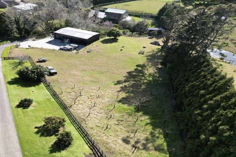 Photo of property in 172 Paraite Road, Paraite, New Plymouth, 4373