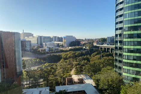 Photo of property in 9d/2 Saint Martins Lane, Grafton, Auckland, 1010