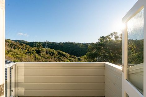 Photo of property in 18 Disley Street, Highbury, Wellington, 6012