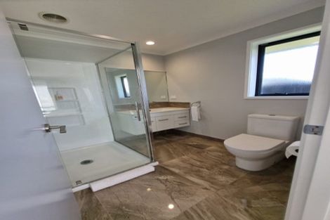 Photo of property in 13 Powhaitere Road, One Tree Point, 0118