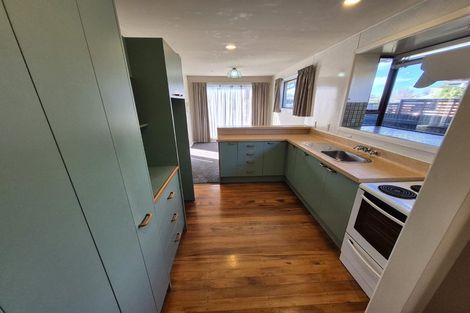 Photo of property in 64 Oriana Crescent, Hornby, Christchurch, 8042