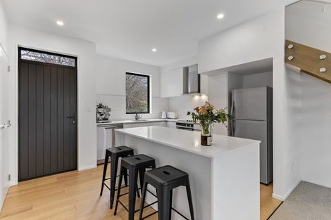 Photo of property in 6b Ferry Road, Days Bay, Lower Hutt, 5013